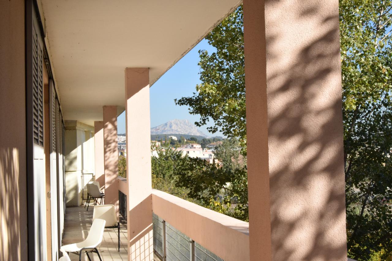 Auberge De Jeunesse Jas De Bouffan Aix-en-Provence Eksteriør billede